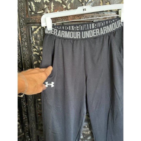 Under Armour Women's Loose Fit Jogger Pants Logo Waistband Tapered Size XS Black - Picture 4 of 4